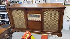 Restoring the Magnavox Concert Grand Stereo Console.....