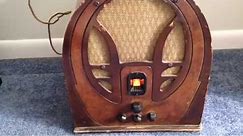 1930s Philco Tube Radio