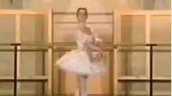 Carolina Cox on Instagram: "Ce soir l'Étoile Myriam Ould Braham a fait ses adieux a l'Ópera Garnier dans son dernière presentation comme Giselle Merci beaucoup pour ton Art! Vous allez nous manquer! Toujours une Étoile! ⭐ In the video, the young Étoile in The Sleeping Beauty rehearsal Ballet de l'Opéra National de Paris"