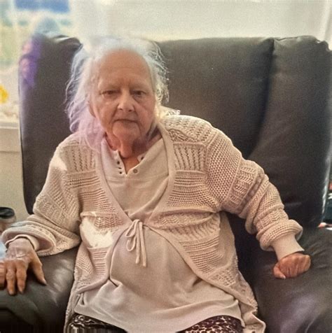 Donna L. Hartman | Holland Barry & Bennett Funeral Home