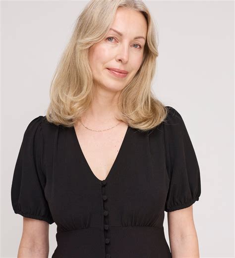 Petite Dresses | Petite Maxi & Occasion Styles – Finery London