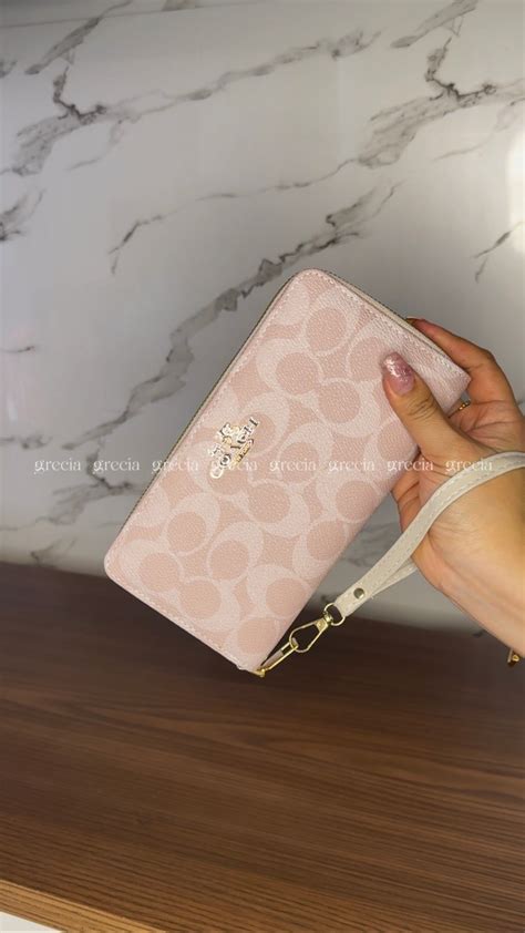 Coach Nude – Narciso