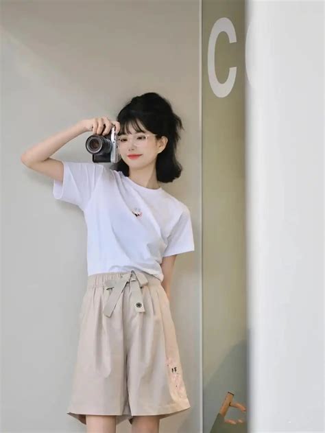 How should petite women dress in summer? Four different styles to create a versatile and ...