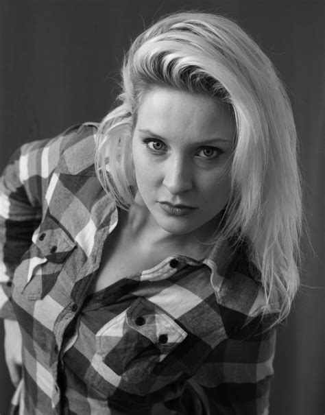 400.000+ Adult+son+stroke+mature+moms+nude Bilder und Fotos · Kostenlos Downloaden · Pexels ...