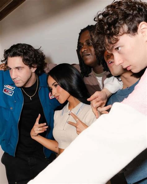 Becky G Steps Out At Nude Project Pop-Up In Los Angeles – Barnorama