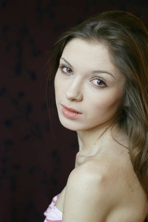 30 000+ ++.+-ariana-grande+naked banque d’images et photos libres de droit · Téléchargement ...