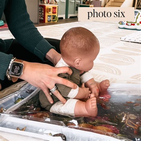 Using A Water Mat For Tummy Time | Showit Blog