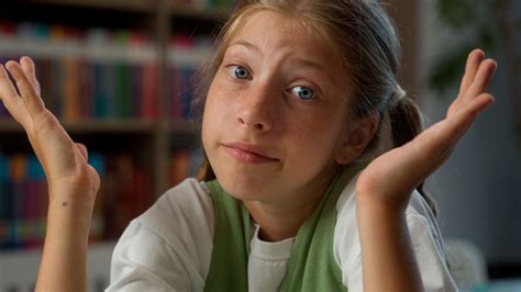 How did the “6–7” Gen Alpha slang spread into classrooms?