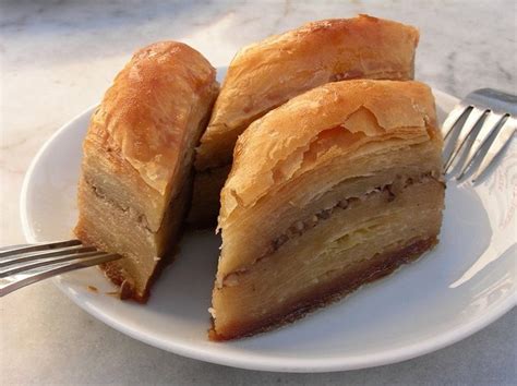TRADICIONALNI RECEPT BOBE ŽIVOJINOVIĆA OBARA SA NOGU! Svi obožavaju ...