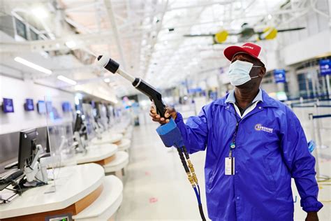 Sunshine Cleaning Systems, LLC. – Making your facilities shine.