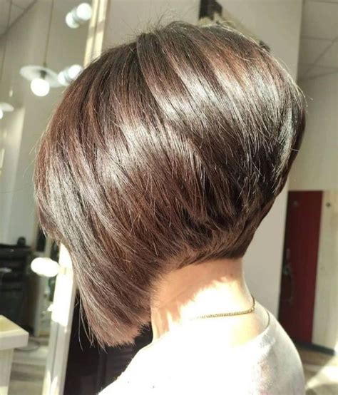 Top 25 short angled bob haircuts right now – Artofit