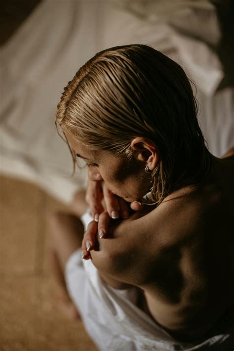 Sexy+Blonde+Breasts Photos, Download The BEST Free Sexy+Blonde+Breasts ...