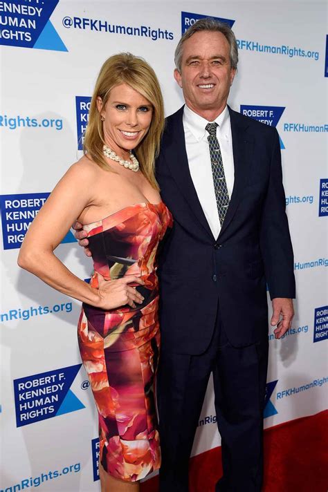 How Cheryl Hines Reacted to Husband RFK Jr's Affair With Olivia Nuzzi ...