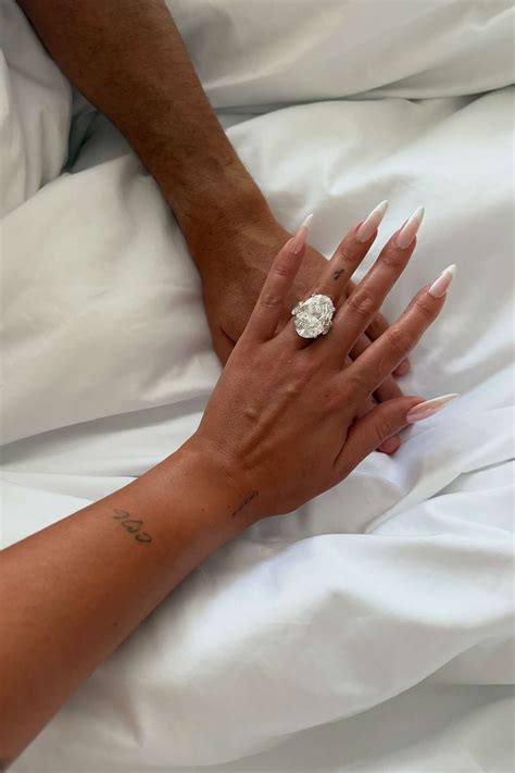 Georgina Rodríguez Piles on the Bling After Revealing Massive ...