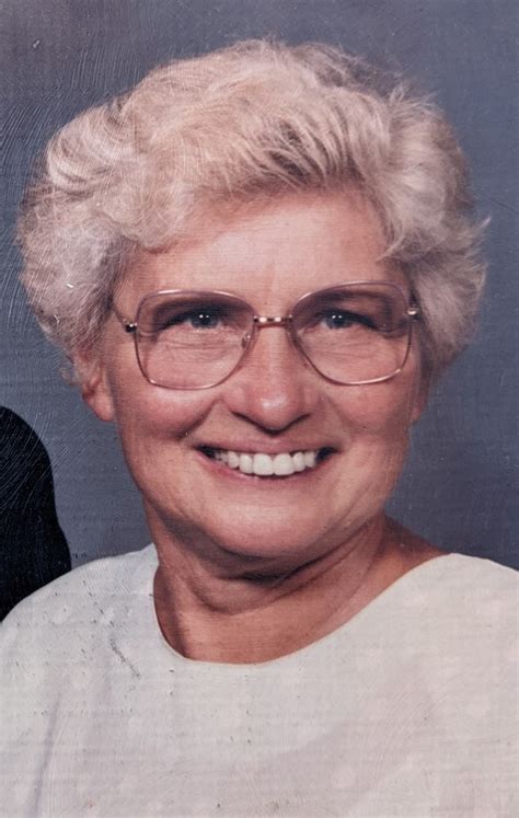 Janet Mitzelfelt Obituary - Pekin, IL