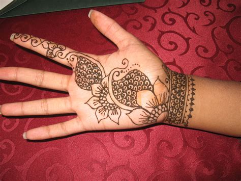 Simple Henna Designs For Palms