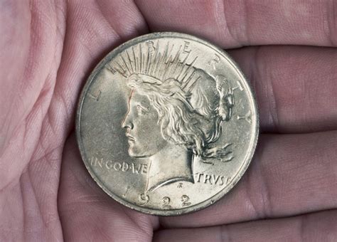 1922 Peace Dollar Value (“D” & “S” Mint Marks, VAMs & More)