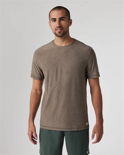 Strato Tech Tee | Men's Greige Heather Workout Shirt | Vuori