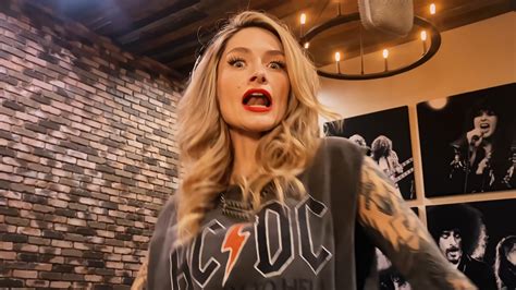 AC/DC - It's A Long Way To The Top If You Wanna Rock And Roll - Kati ...