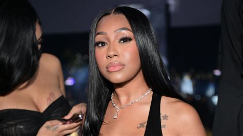 Yung Miami: Sparks Pregnancy Chatter W/ Post (Photo)