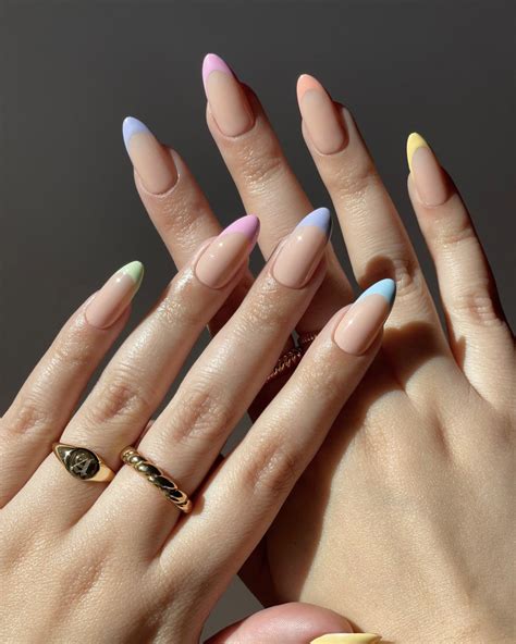 Ongles : les couleurs et tendances printemps-été 2023 - Châtelaine