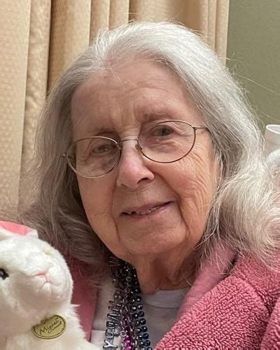 Wilma Margaret Hill Obituary (2024) - Carbondale, IL - Meredith Funeral ...