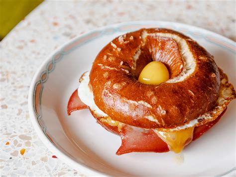 The Ruby Fruit - Review - Silver Lake - Los Angeles - The Infatuation