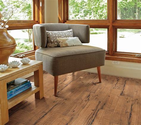 Vinyl Plank Hickory Laminate 6mm SPC Vinyl Flooring With Underpad