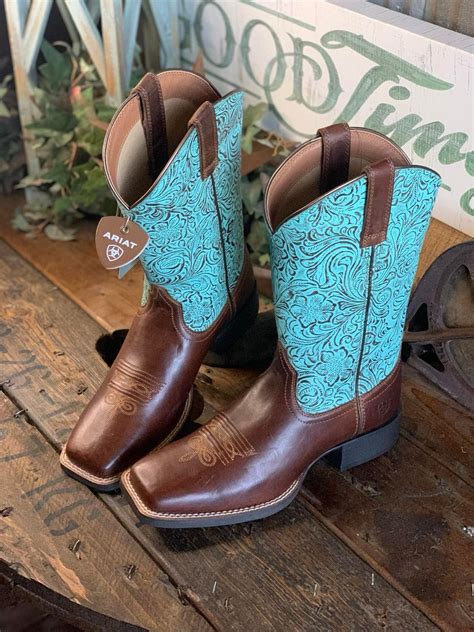 Women's Ariat Round Up Boot | Cute cowgirl boots, Ariat boots womens, Boots