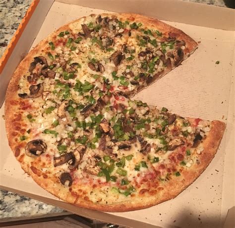 Little Caesars Veggie Pizza