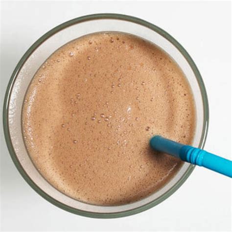 What to Eat Before and After a Workout | Workout food, Post workout food, Cooking light diet