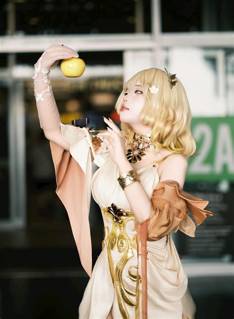 Blonde+Cougars Photos, Download The BEST Free Blonde+Cougars Stock Photos & HD Images