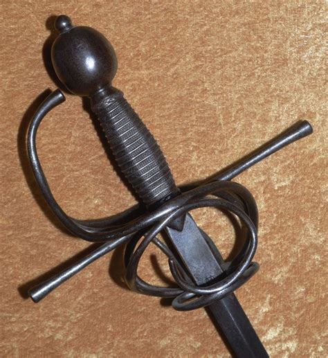 European Swept Hilt Rapier, First Quarter 17th C in Swords