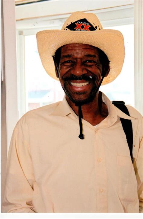 Reginald Harris, Sr. | Beverly D. Cromartie Funeral Home Obituaries