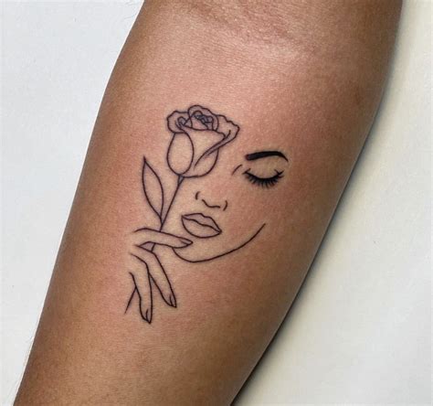 Line art face tattoo – Artofit