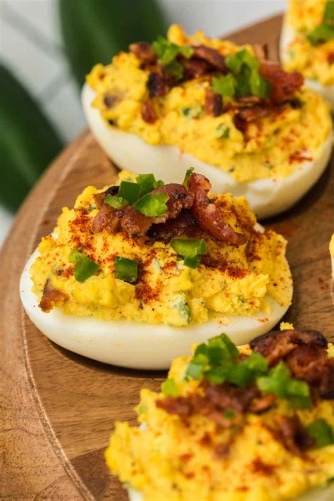 Bacon Jalapeño Deviled Eggs - Eating on a Dime