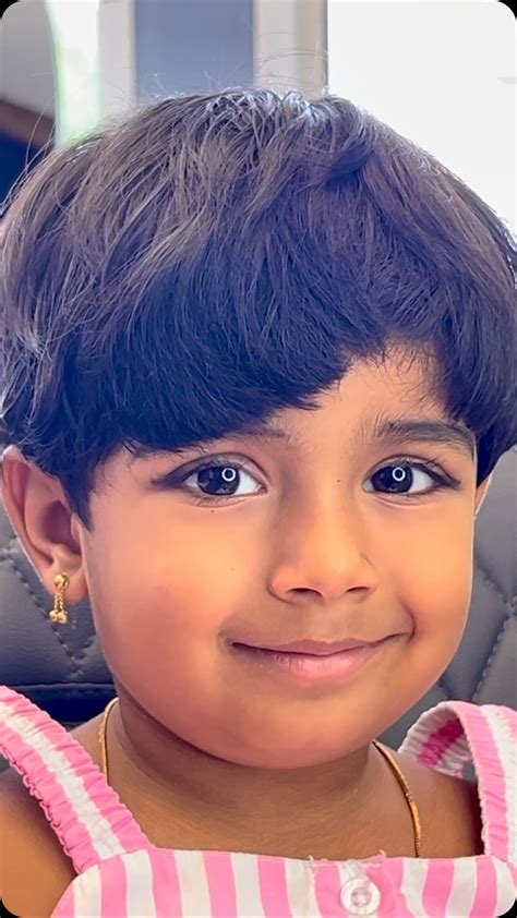 Mushroom Cut Hairstyle Trends 2025