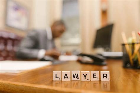Know all about Attorney vs. Lawyer