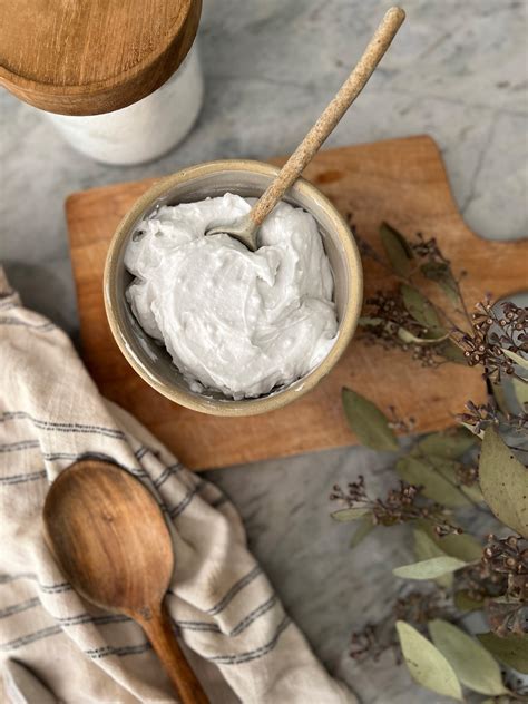 Coconut Oil Whipped Cream at Daryl Pulver blog