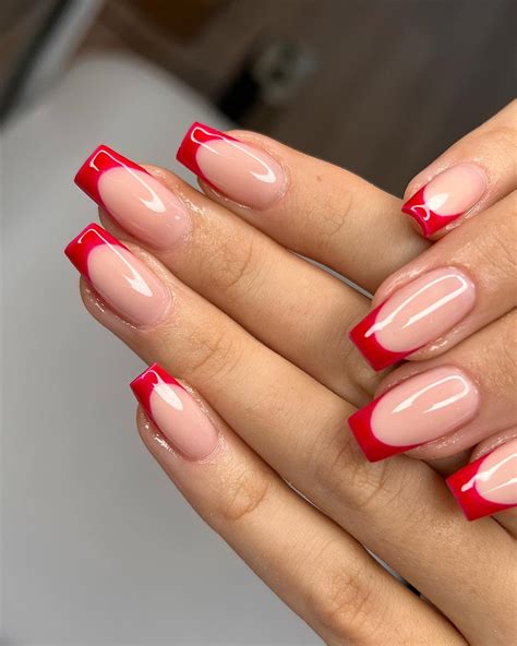 50+ Stunning Red French Tip Nails You Need To Try This Month | Simple ...