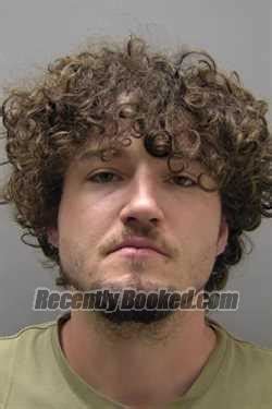 Recent Booking / Mugshot for GARRETT LEROY REED in Buchanan County ...