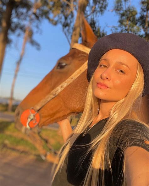 El viral de una gaucha cordobesa que la rompe en redes: Cuando sos del ...