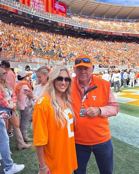 Sara Blake Cheek (@onlysarablake) • Instagram photos and videos