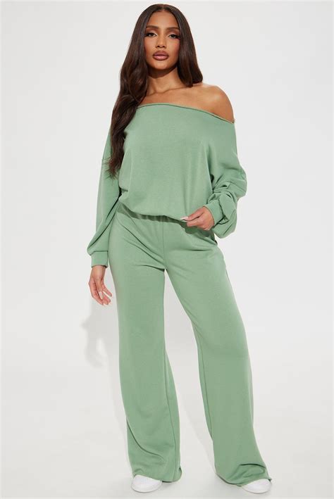 Women's Two Piece Green Sets - Matching Green Sets | Fashion Nova