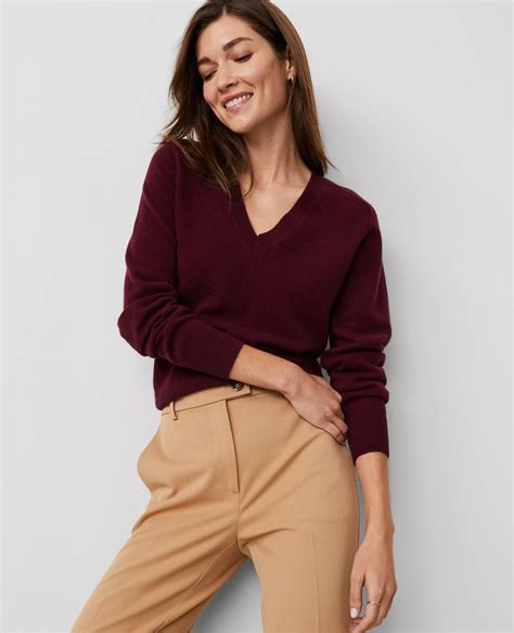 Sweaters for Women | Burgundy sweater outfit, Sweaters for women, Vneck ...