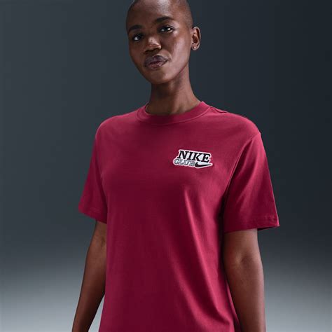 Loose Red Graphic Tees. Nike ZA