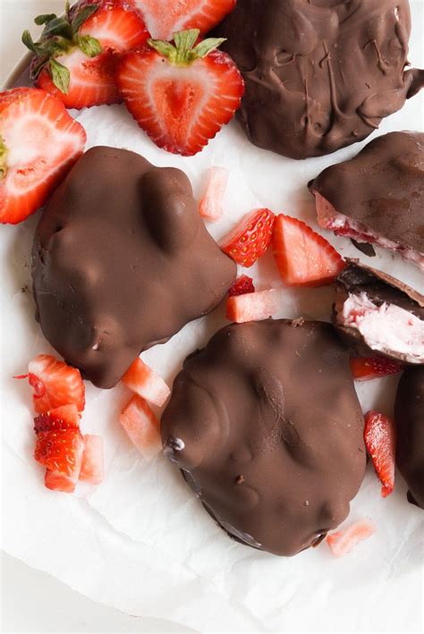 Chocolate strawberry yogurt clusters viral recipe – Artofit