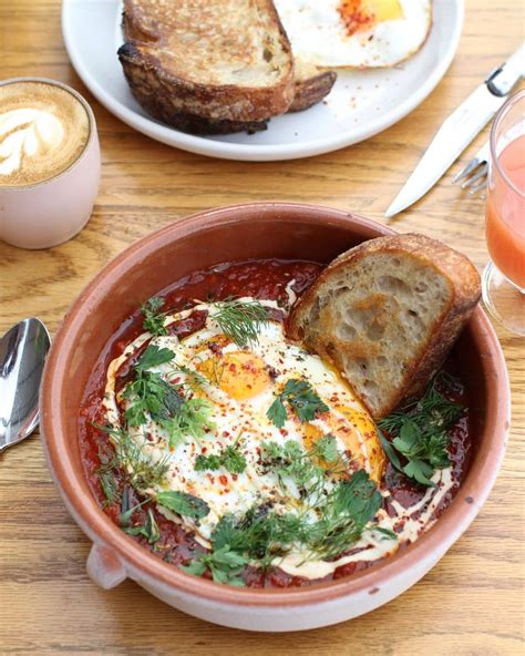 14 Best Brunch Spots In Los Angeles To Eat At In 2023 (+ What To Order)