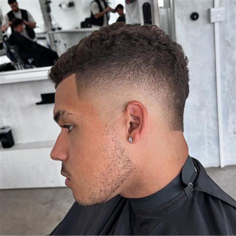 Short Hair Burst Fade Styles: Find Your Perfect Look | Fade Guides, Men ...