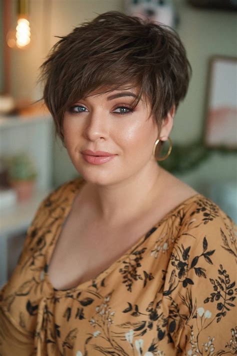 35+ Flattering Pixie Haircuts for Plus-Size Women in 2026 | Hair cuts ...